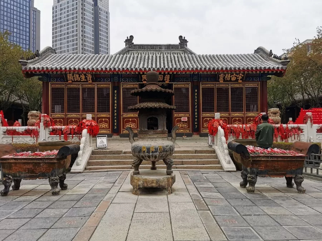 Le temple de la reine du ciel - Qing Dao Shi | Secret World Trip Planner