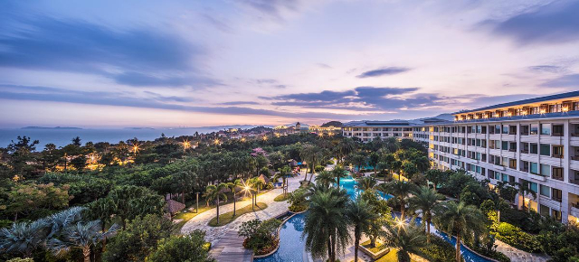 District de Haicang, Riyuegu Hot Spring Resort - Xia Men Shi | Secret World Trip Planner