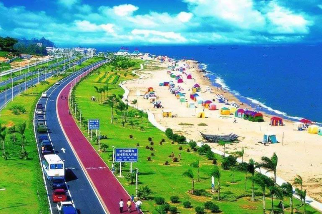 Esplorate le bellezze costiere di Xiamen lungo la strada Huandao - Huandao South Road | Secret World Trip Planner