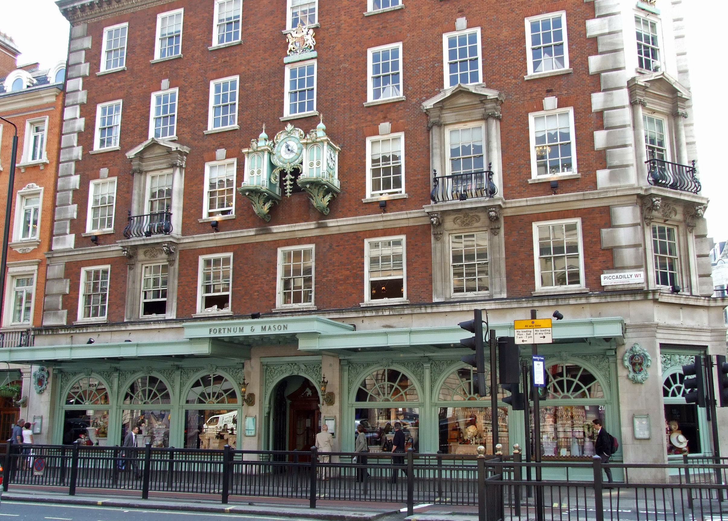 Fortnum اور عمومی میسن - Londra | Secret World Trip Planner