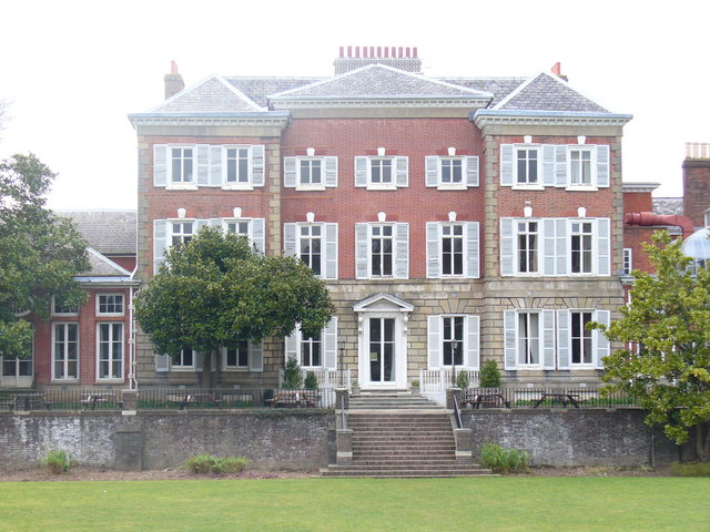 Itu York Rumah Nudes - Twickenham | Secret World Trip Planner