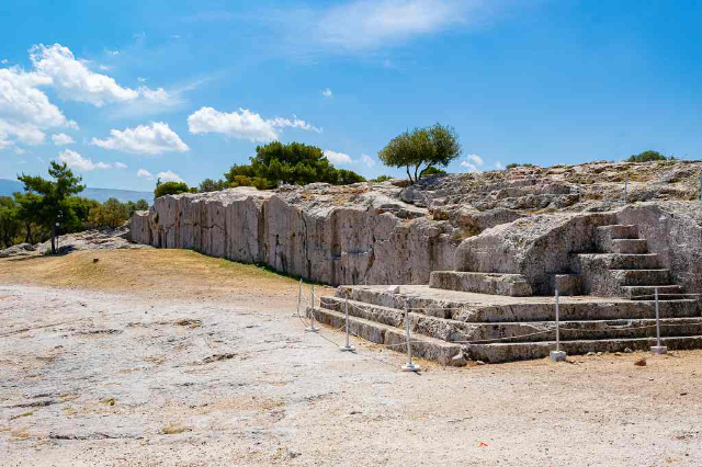 La Pnyx : l'écho de la démocratie athénienne à travers le temps - Atene | Secret World Trip Planner