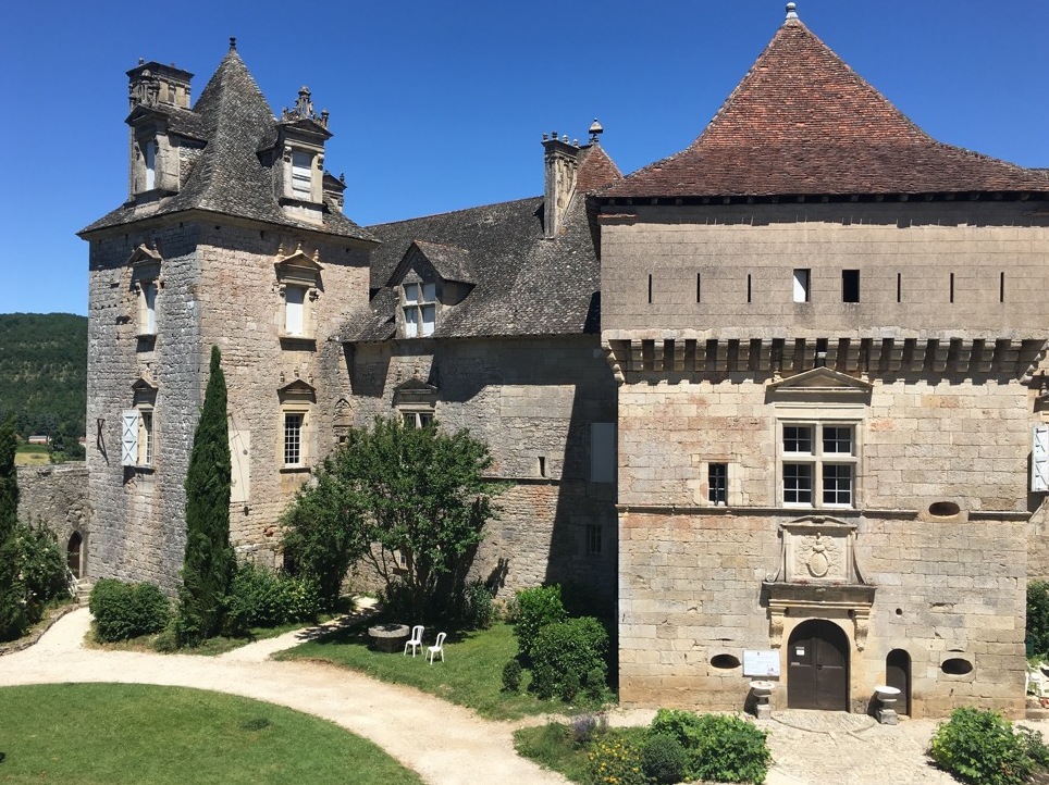 The Cénevières Castle — Cénevières