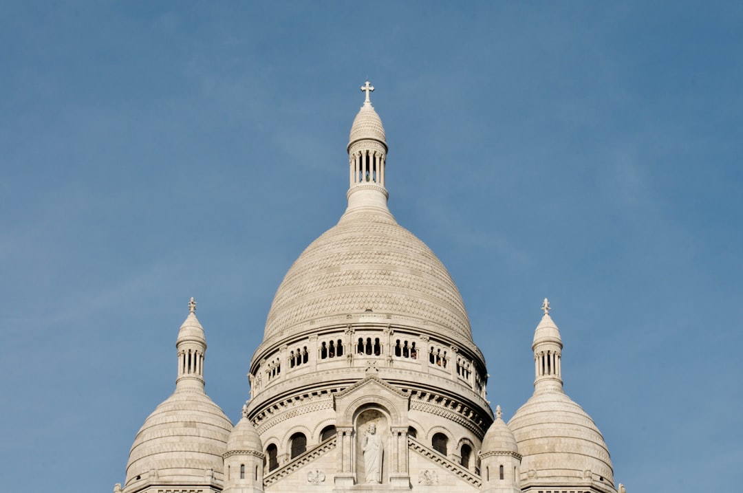 Kuora E Basilikës Sacro, një kupolë e bardhë mahnitëse. - Paris | Secret World Trip Planner