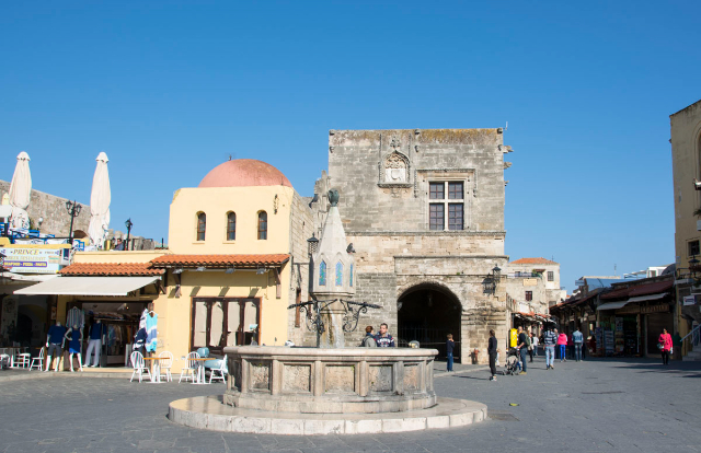 Place Hippocrate - Rodos | Secret World Trip Planner