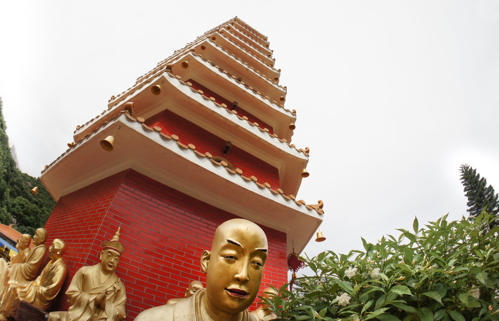 Le monastère des dix mille bouddhas (Man Fat Tsz) - Lots 358-359 | Secret World Trip Planner