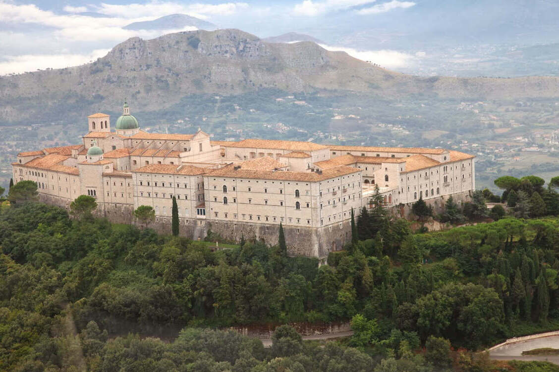 L'abbaye de Montecassino et sa reconstruction - Cassino | Secret World Trip Planner