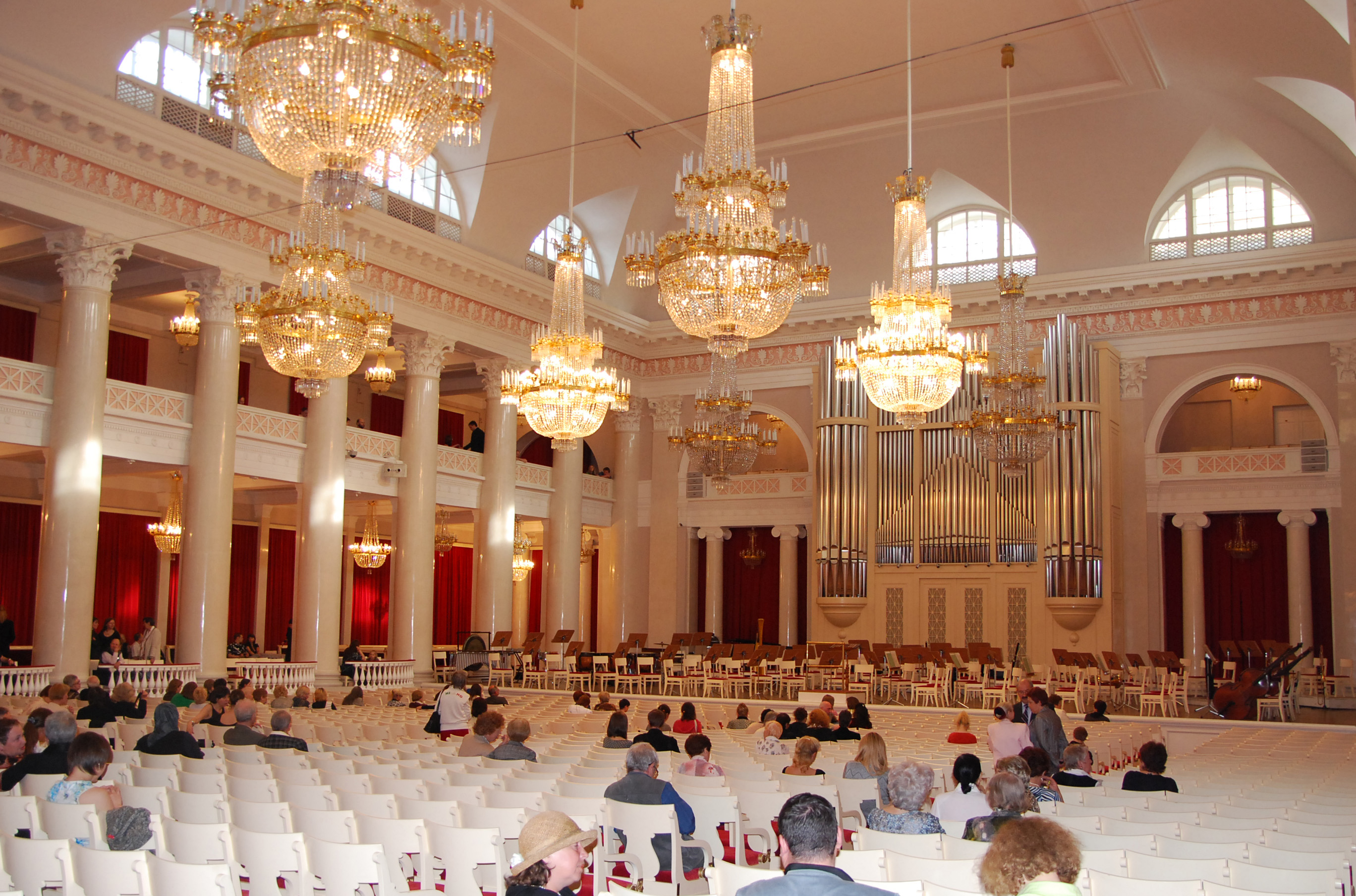 Shostakovich Filarmonia accademica di San Pietroburgo - Mikhaylovskaya Ulitsa | Secret World Trip Planner