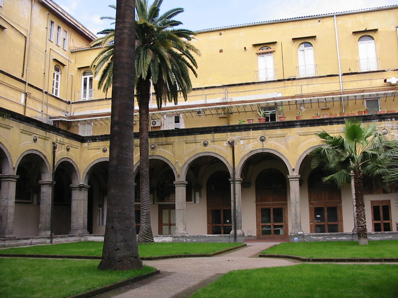 Facoltà di Veterinaria - Napoli | Secret World Trip Planner