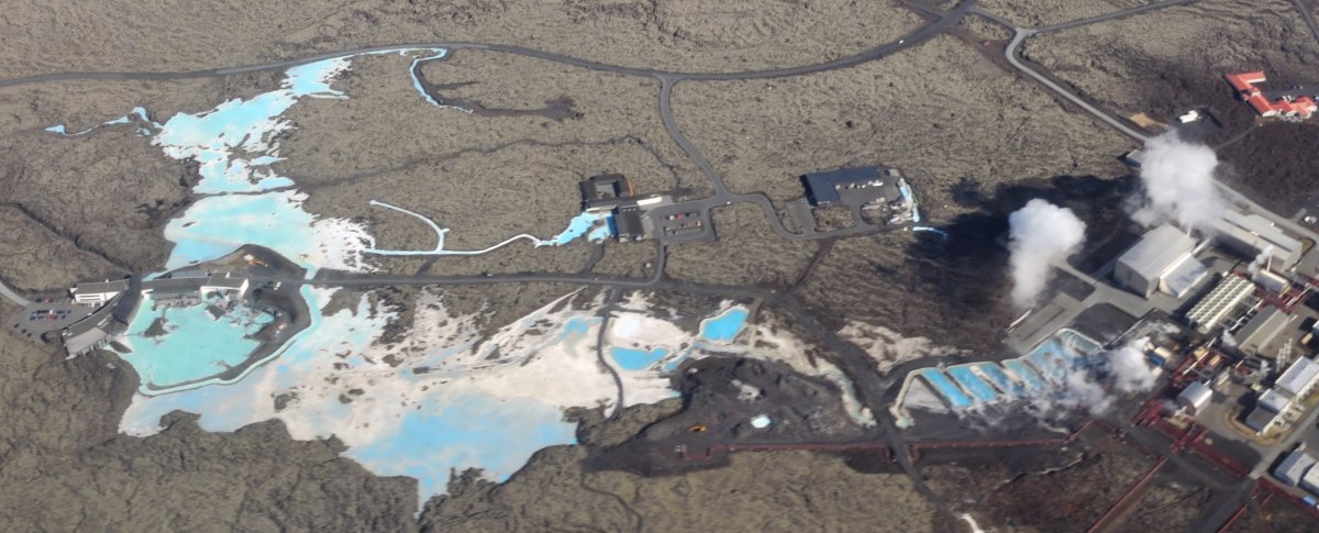 Blue Lagoon: La Magia delle Terme Geotermiche in Islanda - Norðurljósavegur 9 | Secret World Trip Planner