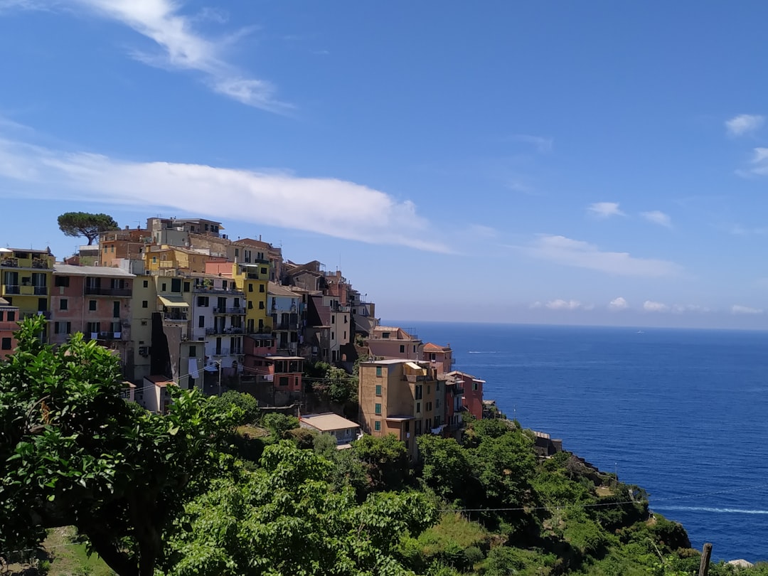 Blue Green Trail: A Trek from Monterosso to Vernazza - 19018 Vernazza SP | Secret World Trip Planner