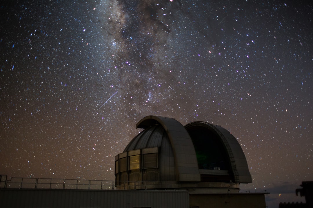 Télescope Keck : Un Voyage Étoilé à Waimea — Waimea