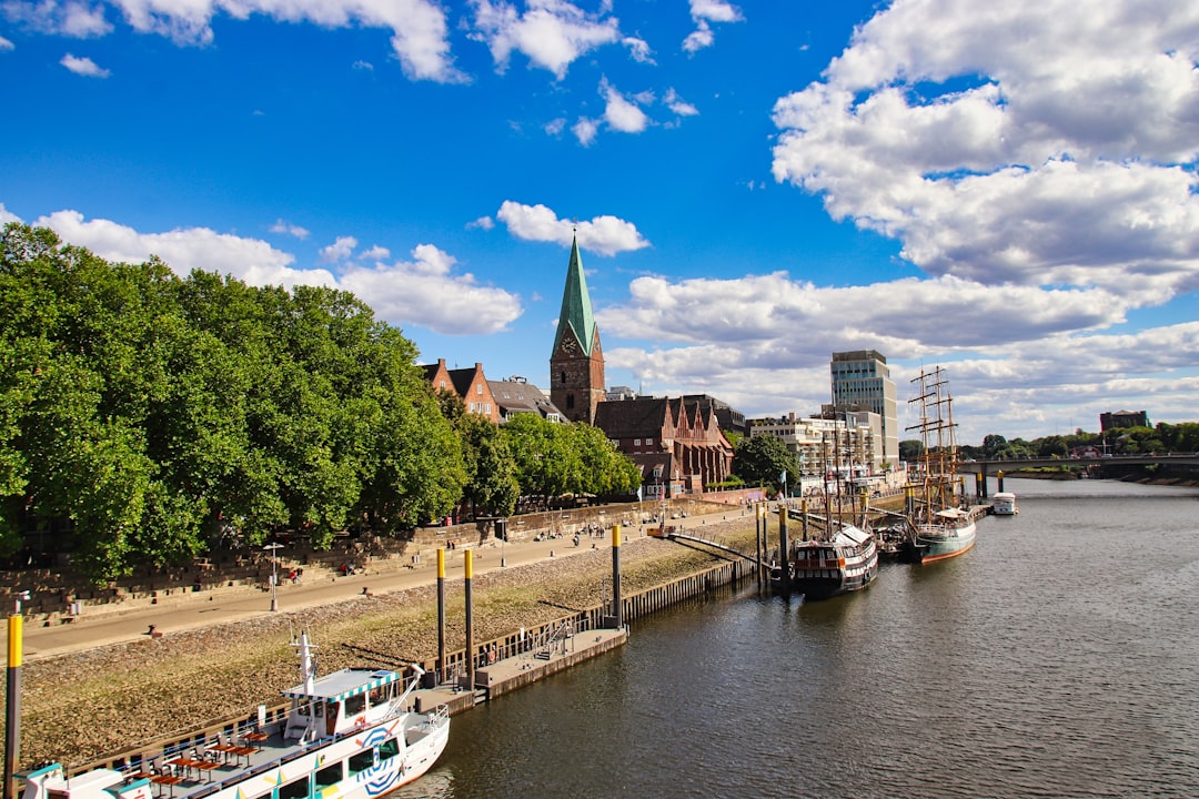 Secret World Rezension 2026 in Bremen: Ein Gamechanger für Reisende - Bremen | Secret World Trip Planner