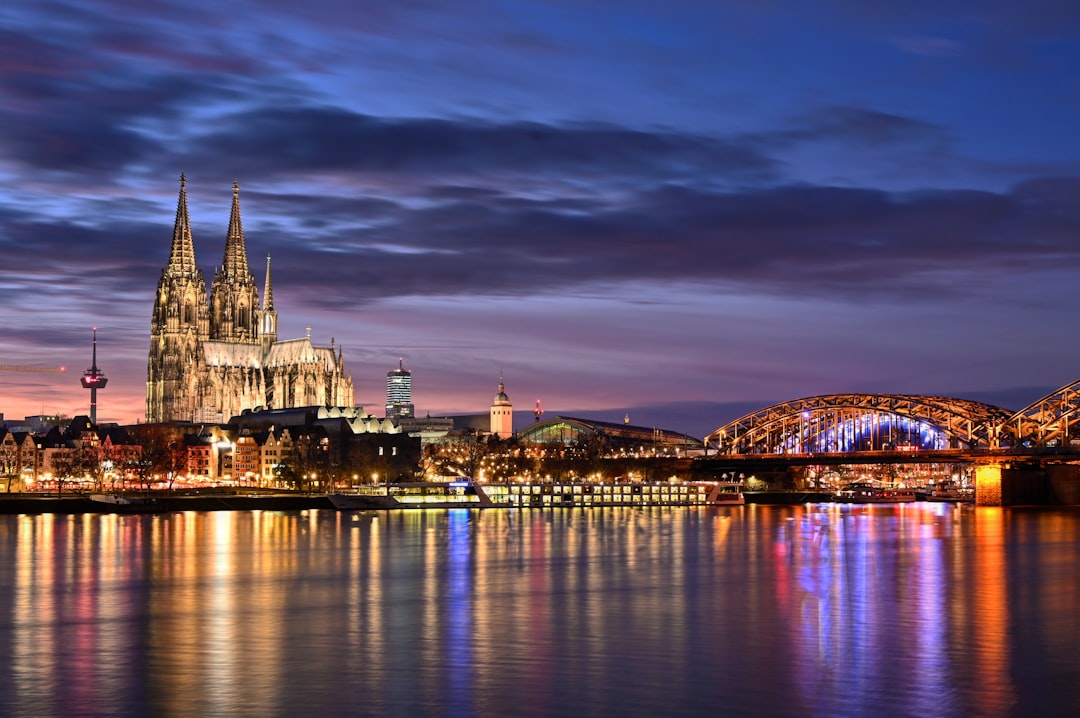 Köln entdecken mit Secret World: Praktischer Guide 2026 - Köln | Secret World Trip Planner