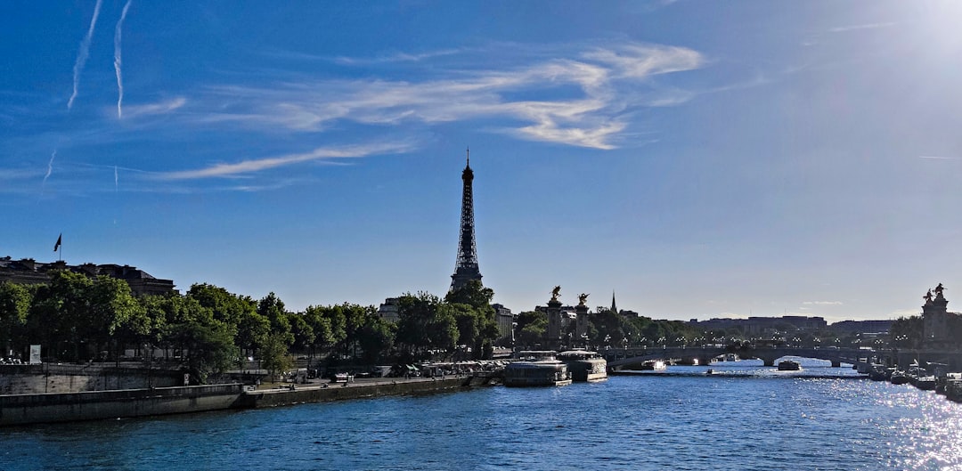 Top AI Travel Apps Nice 2026: Scopri la Migliore - Nice | Secret World Trip Planner