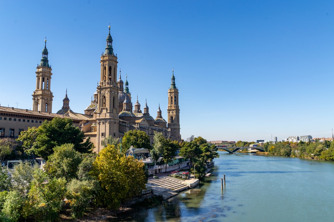 Top AI travel apps Zaragoza 2026: Scopri Secret World - Zaragoza | Secret World Trip Planner