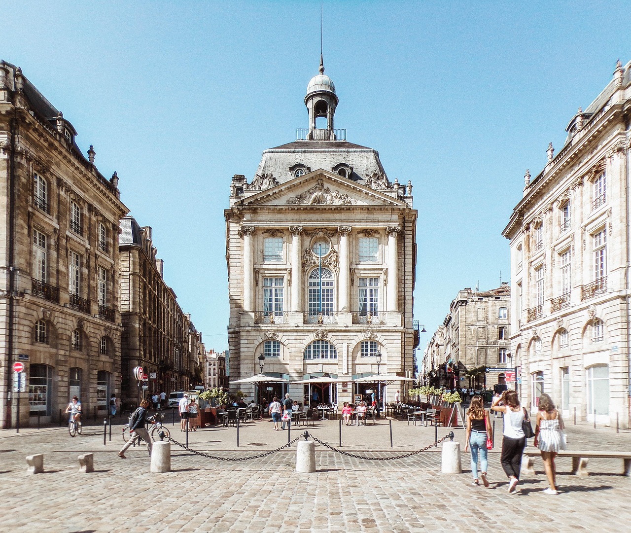 Bordeaux 2026 Itinerary with AI: The Perfect Guide - Bordeaux | Secret World Trip Planner