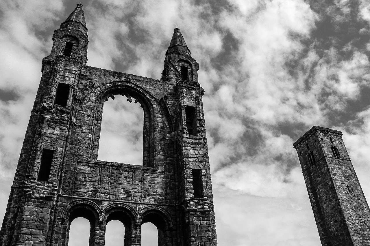 Migliori app viaggio St Andrews 2026: Top 5 per un viaggio perfetto - St Andrews | Secret World Trip Planner