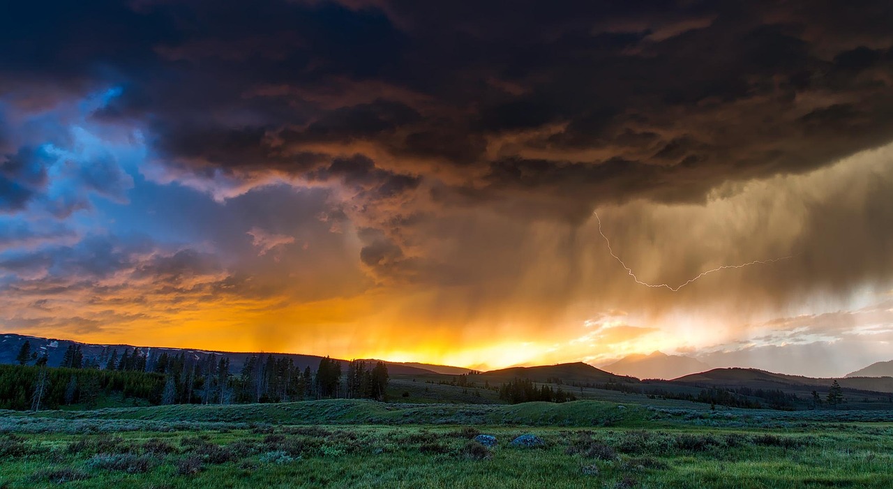 AI Trip Planner Yellowstone 2026: Rivoluziona i Tuoi Viaggi - Yellowstone | Secret World Trip Planner