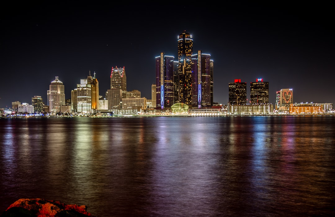 Secret World vs Wanderlog a Detroit 2026: Il Migliore Trip Planner - Detroit | Secret World Trip Planner