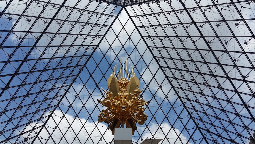 Come visitare Tours con Secret World: Guida Pratica 2026 - Tours | Secret World Trip Planner
