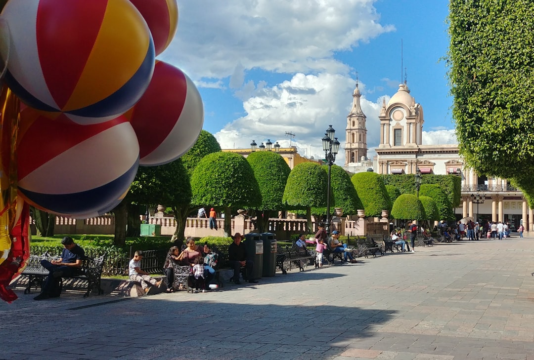 Come visitare León con Secret World: Guida pratica 2026 - León | Secret World Trip Planner