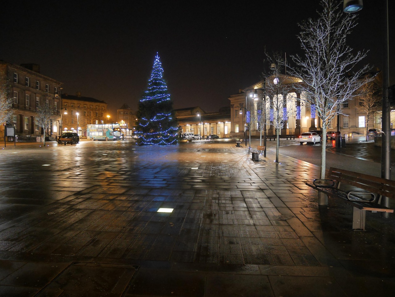 Weekend a Huddersfield con Secret World: La guida ideale - Huddersfield | Secret World Trip Planner