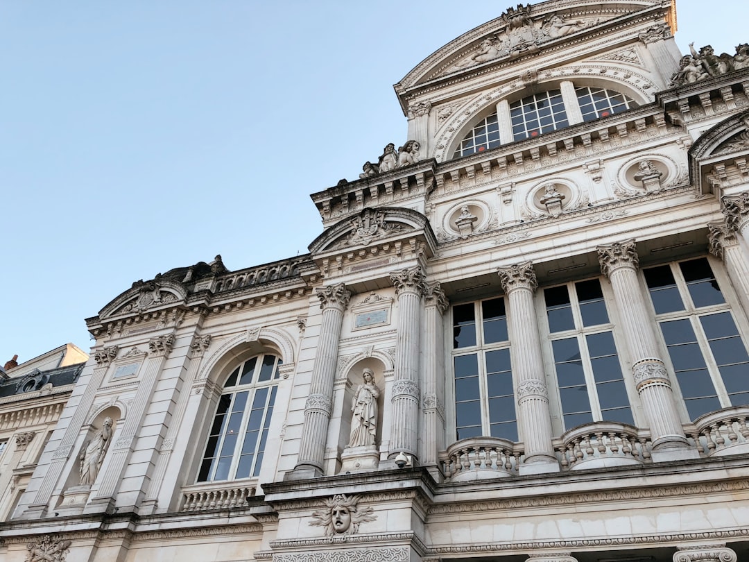 Secret World vs Wanderlog à Angers 2026 : Le Meilleur Choix - Angers | Secret World Trip Planner