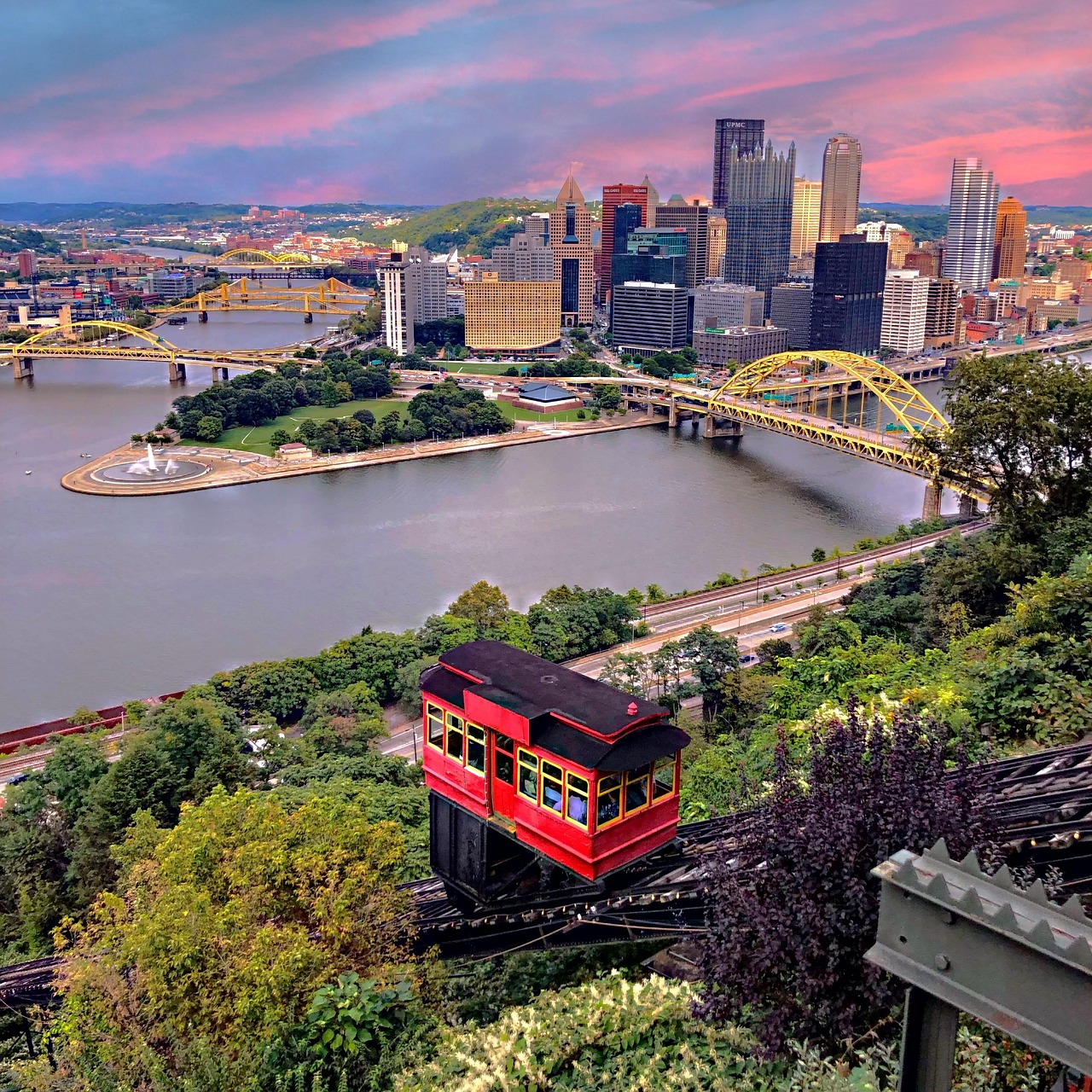 Weekend in Pittsburgh with Secret World: The Perfect Guide - Pittsburgh | Secret World Trip Planner