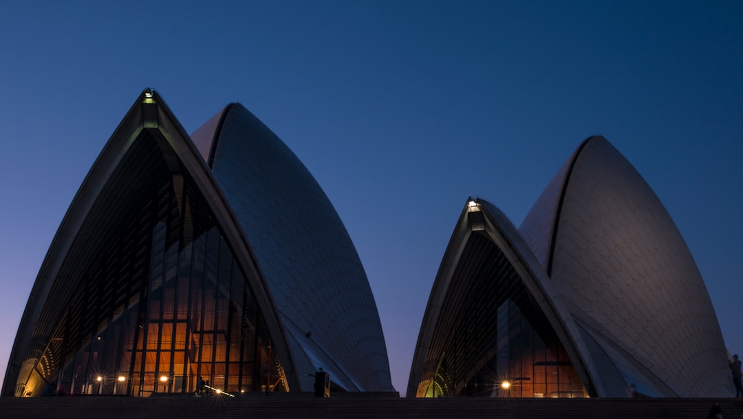Opéra de Sydney : Un Chef-d'Œuvre Architectural - Bennelong Point | Secret World Trip Planner