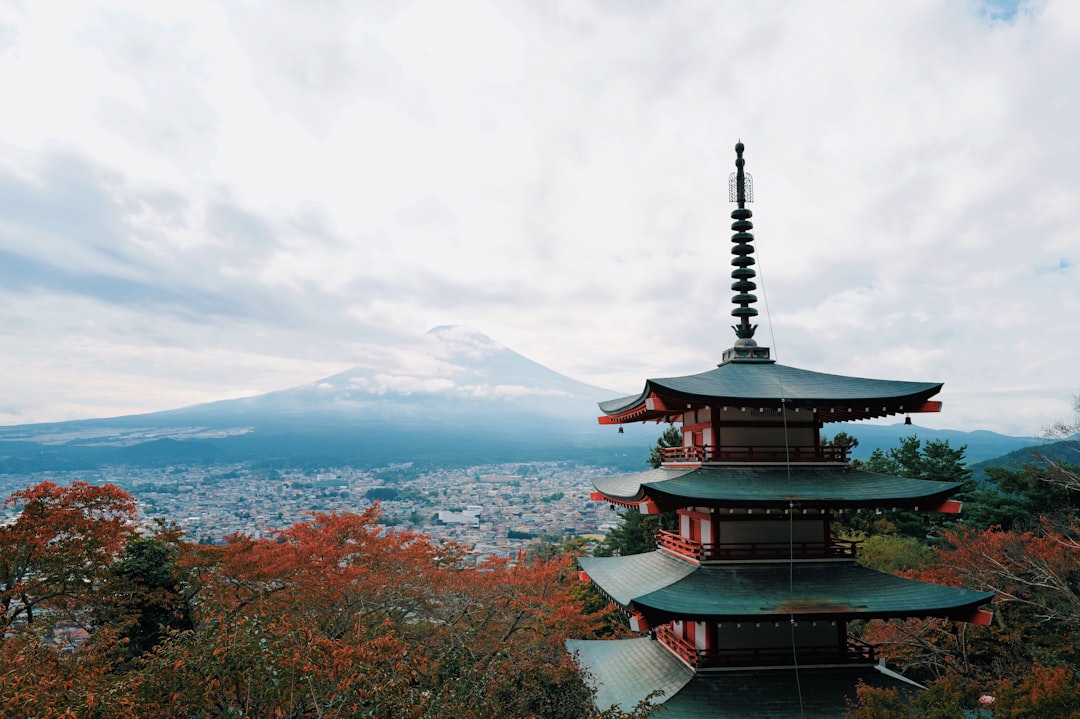 Fujiyoshida: Der heilige Fuji und seine Magie - Fujiyoshida | Secret World Trip Planner