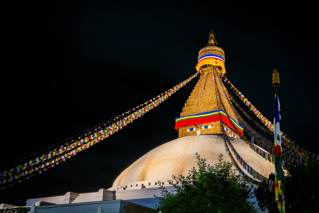 Découvrez le Stupa du Bouddha : voyage spirituel à Katmandou - Katmandu 44600 | Secret World Trip Planner