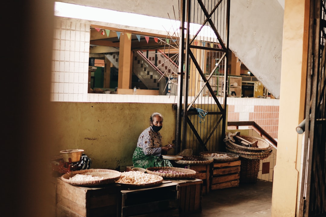Beringharjo : Le Cœur Vibrant de Yogyakarta - Kota Yogyakarta | Secret World Trip Planner