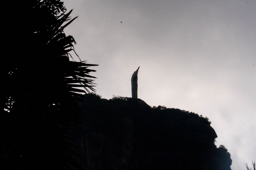 Planificateur de Voyage IA : Secrets de Rio de Janeiro - Rio de Janeiro | Secret World Trip Planner