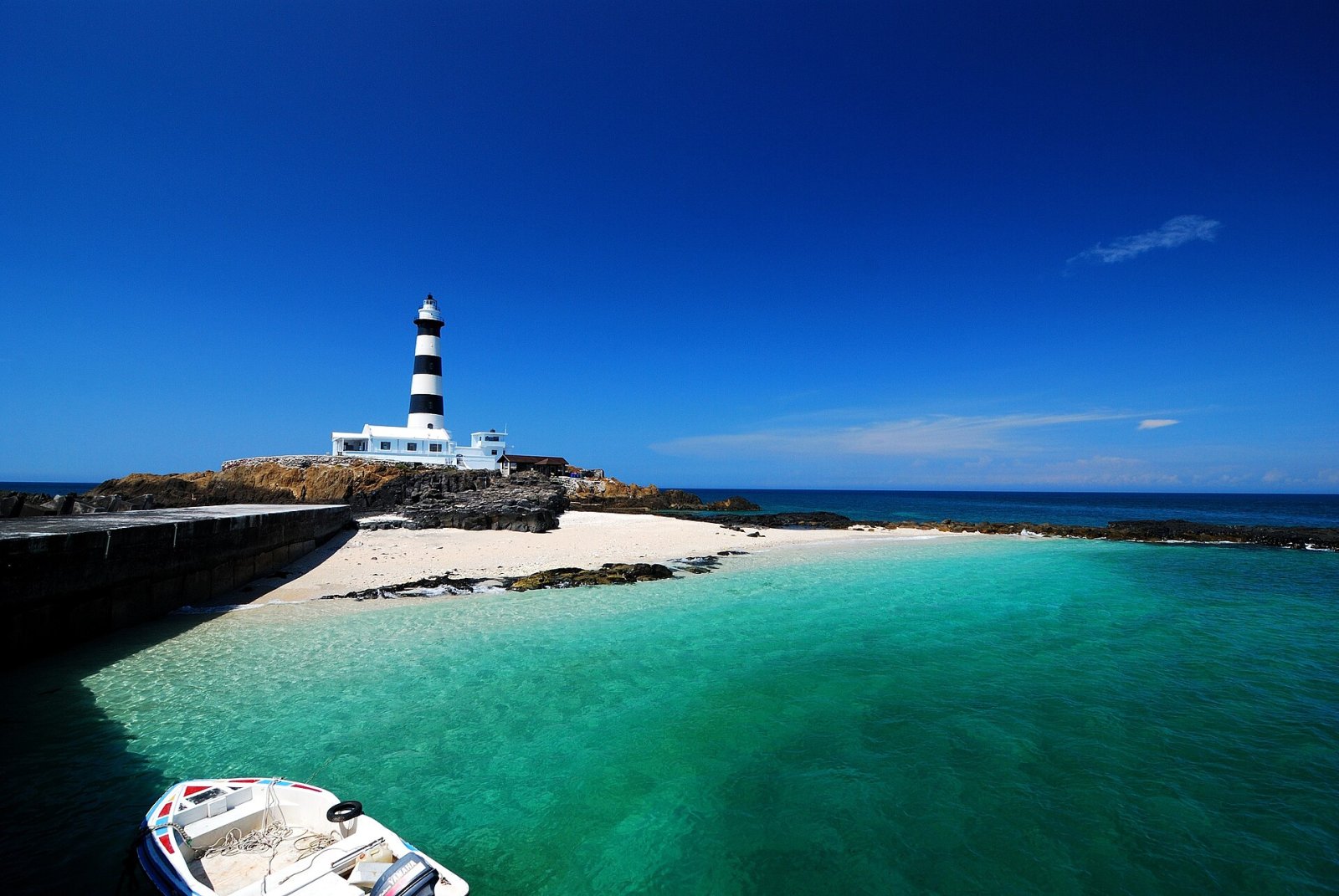 Entdecken Sie den Mudouyu-Leuchtturm: ein Schatz Taiwans | Secret World Trip Planner