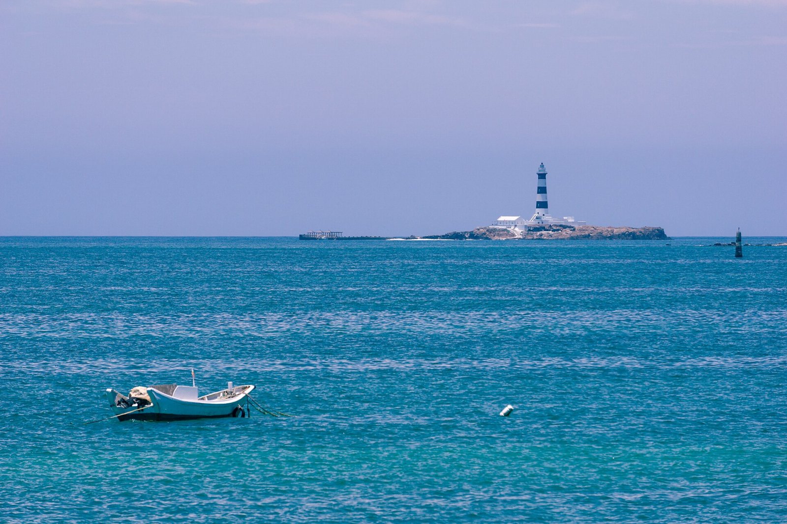 Entdecken Sie den Mudouyu-Leuchtturm: ein Schatz Taiwans | Secret World Trip Planner