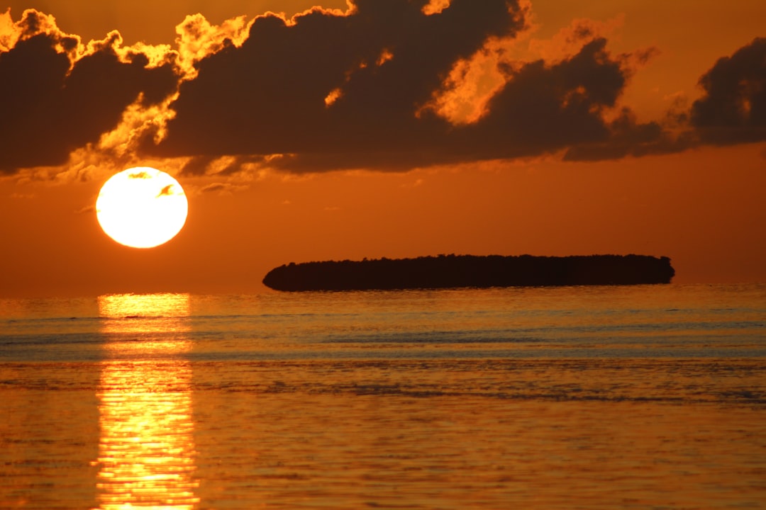Couchers de soleil inoubliables à Sunset Key Cottages - Key West | Secret World Trip Planner