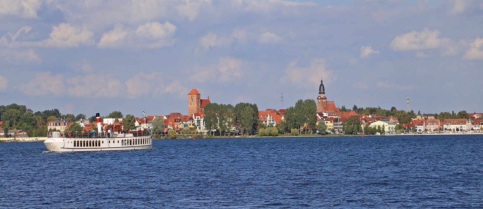 Scopri Müritz: il tesoro naturale della Germania - Waren | Secret World Trip Planner