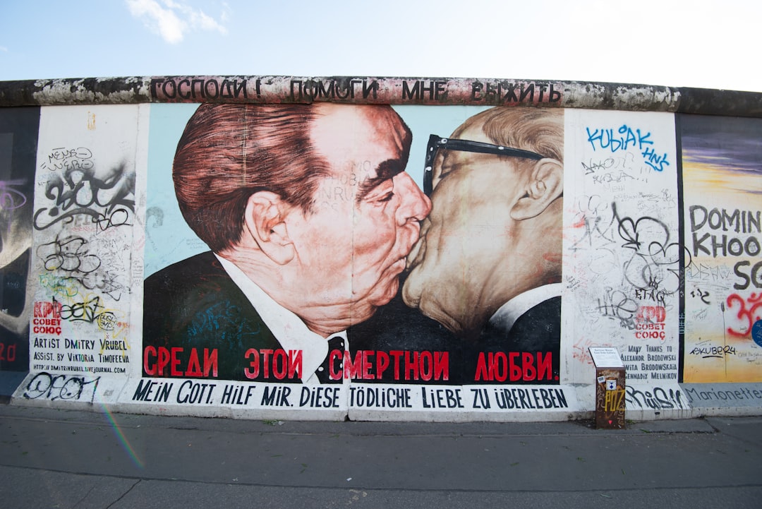 Discover the East Side Gallery: A Journey Through Berlin's History - Berlin | Secret World Trip Planner