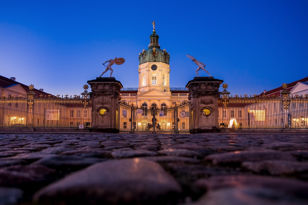 Scoprire Schloss Charlottenburg: Il Palazzo Barocco di Berlino — Berlin
