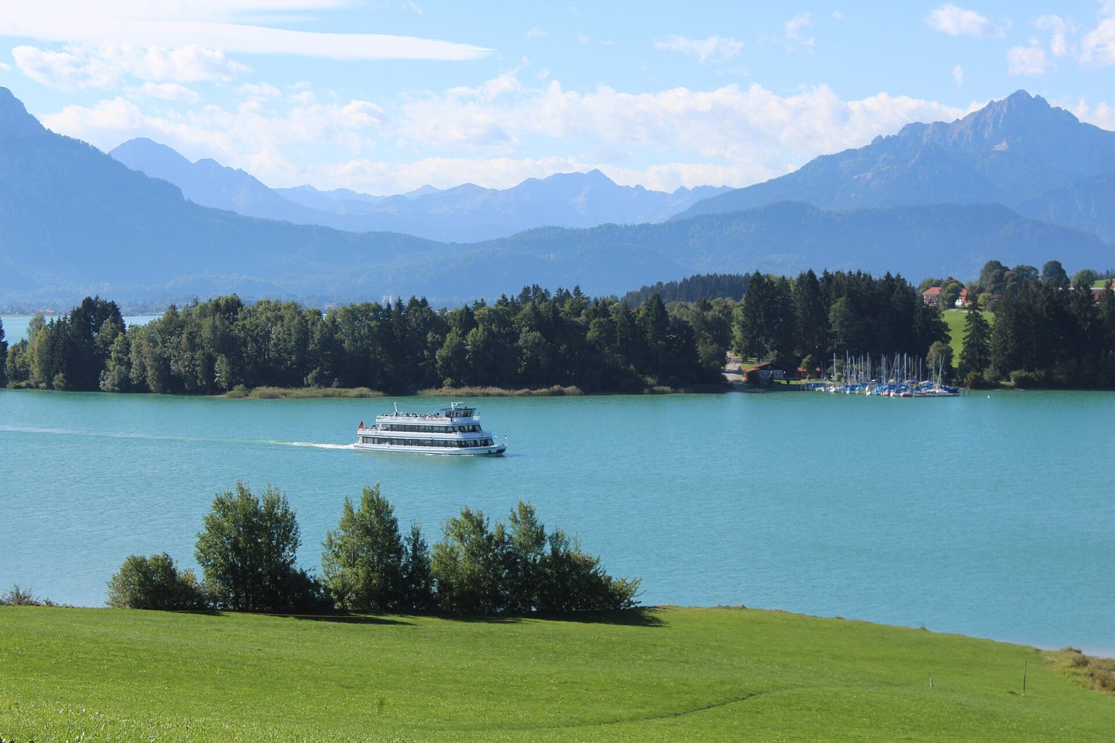 Découvrez le Forgensee : un coin de paradis en Bavière - Rieden am Forggensee | Secret World Trip Planner