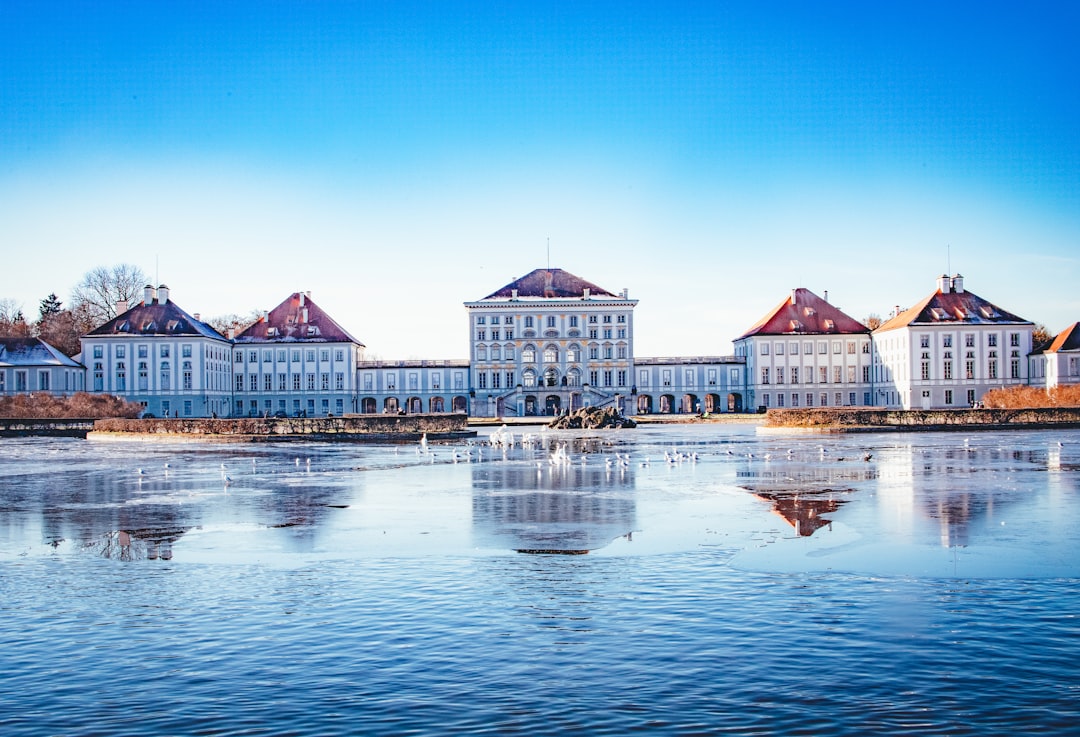 Scopri il Palazzo Nymphenburg a Monaco di Baviera - München | Secret World Trip Planner