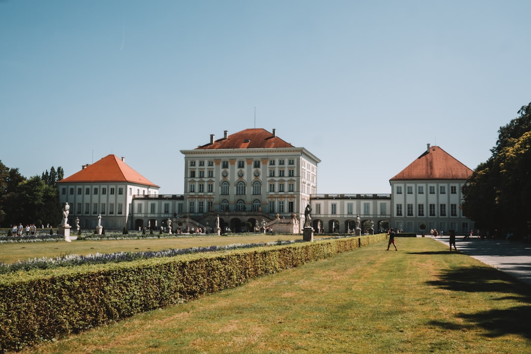 Scopri il Palazzo Nymphenburg a Monaco di Baviera - München | Secret World Trip Planner