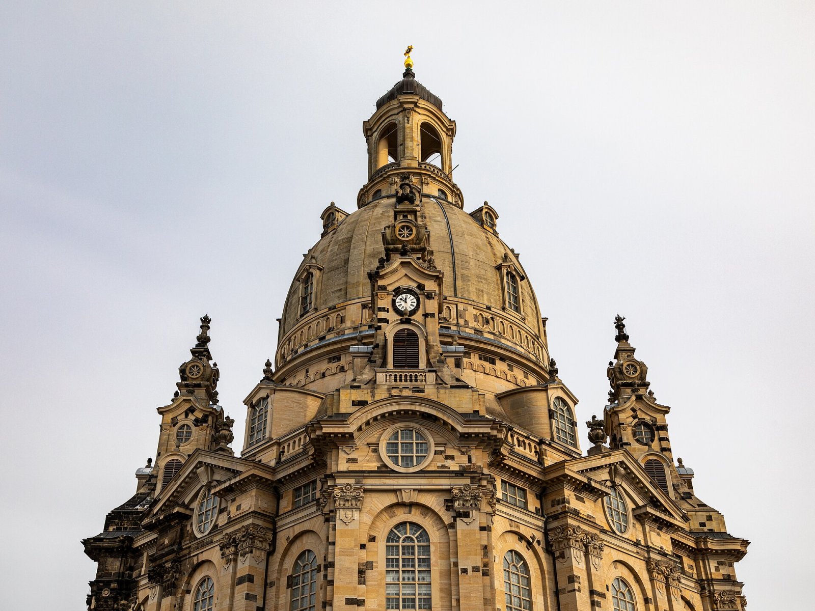 Entdecken Sie die Frauenkirche in Dresden: ein kulturelles Juwel — Dresden