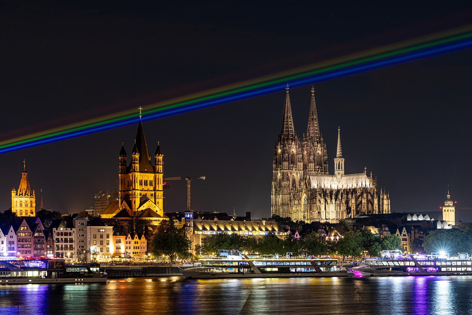 Der Kölner Dom: Ein Meisterwerk der Geschichte und Architektur - Köln | Secret World Trip Planner