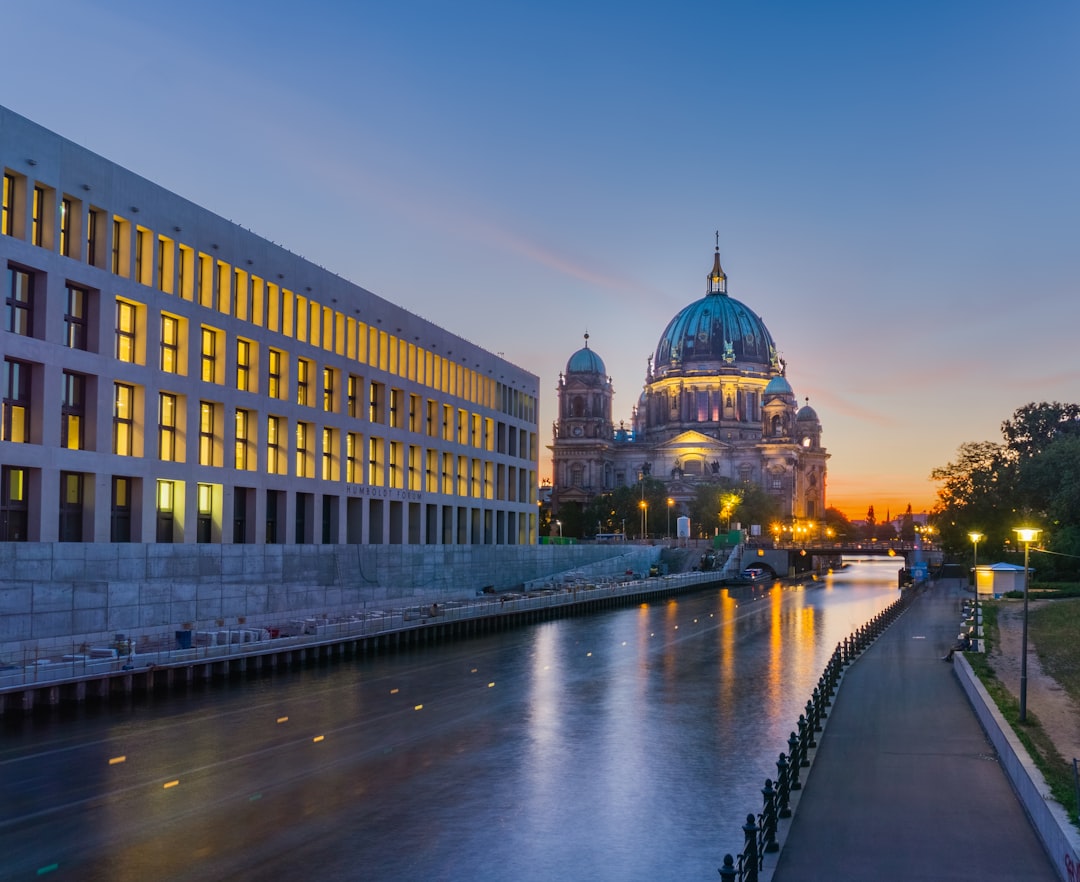 Comment planifier un voyage AI à Berlin en 2026 - Berlino | Secret World Trip Planner