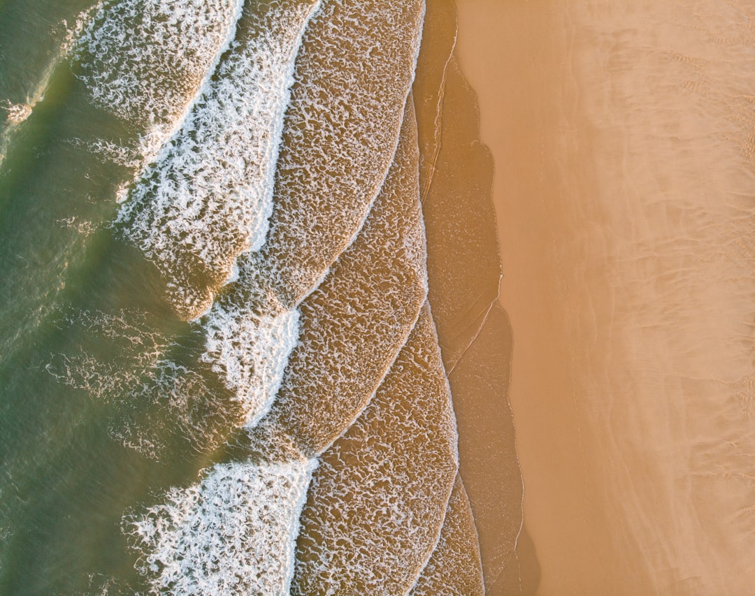 Découvrez le Phare des Sables-d'Olonne : Lumière et Histoire en France - Montchevrier | Secret World Trip Planner