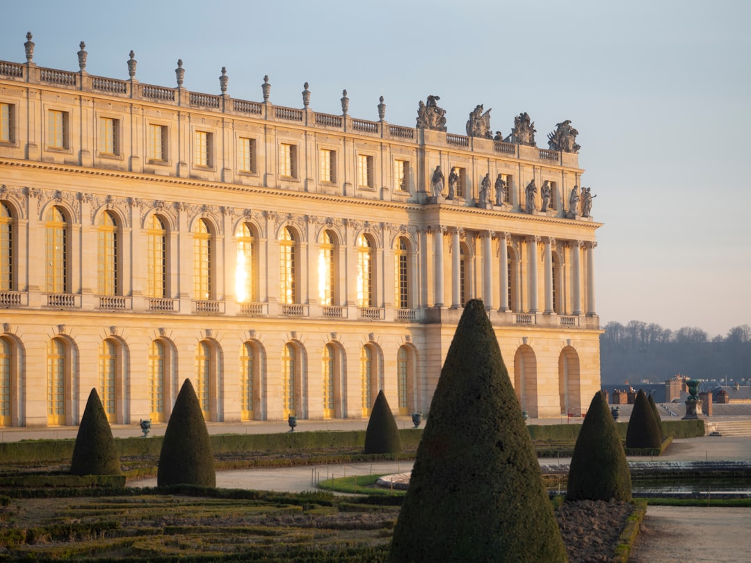 Découvrez le Palais de Versailles : Histoire et Beauté Intemporelle - Versailles | Secret World Trip Planner