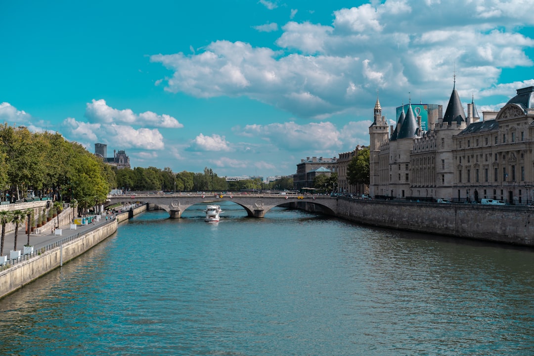 Conciergerie: Geschichte und Schönheit des mittelalterlichen Paris - Paris | Secret World Trip Planner
