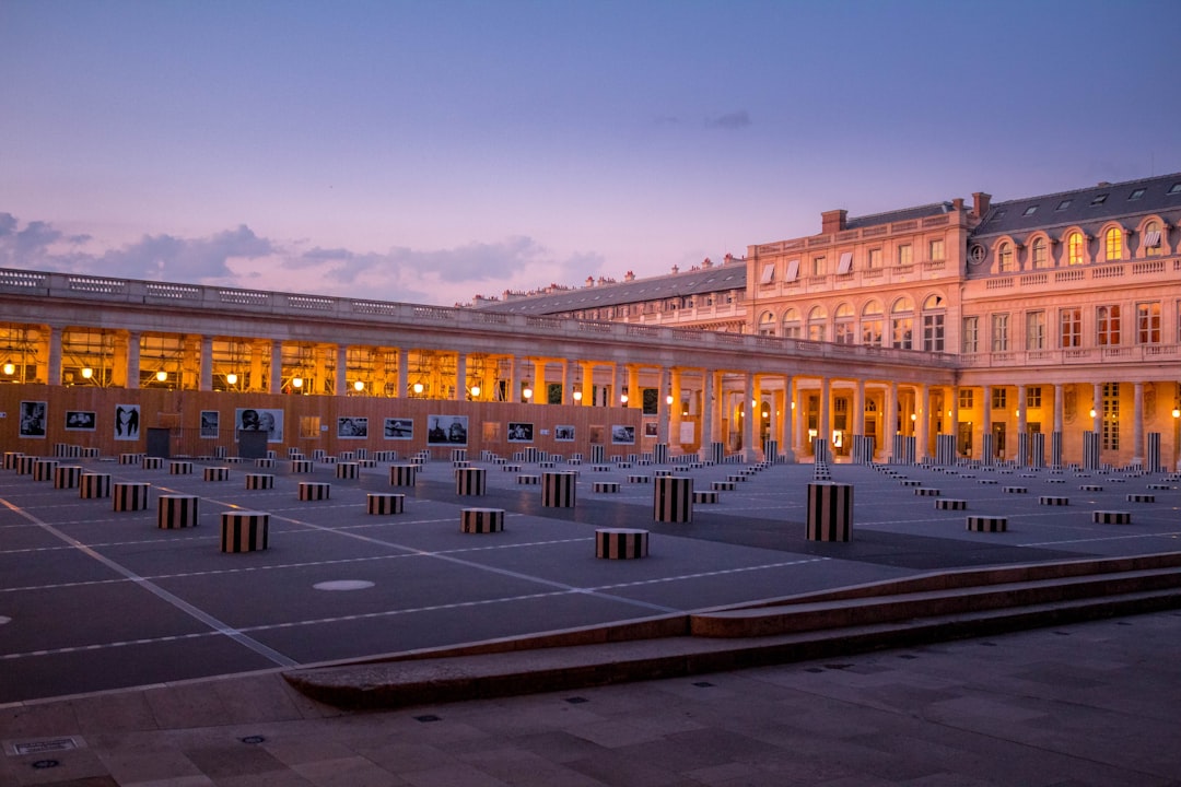 Palais Royal: Storia e Bellezza nel Cuore di Parigi - Paris | Secret World Trip Planner